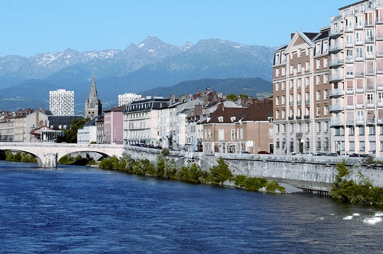 Débarras d'appartement avec mobilier ancien à Grenoble, Isère (38)